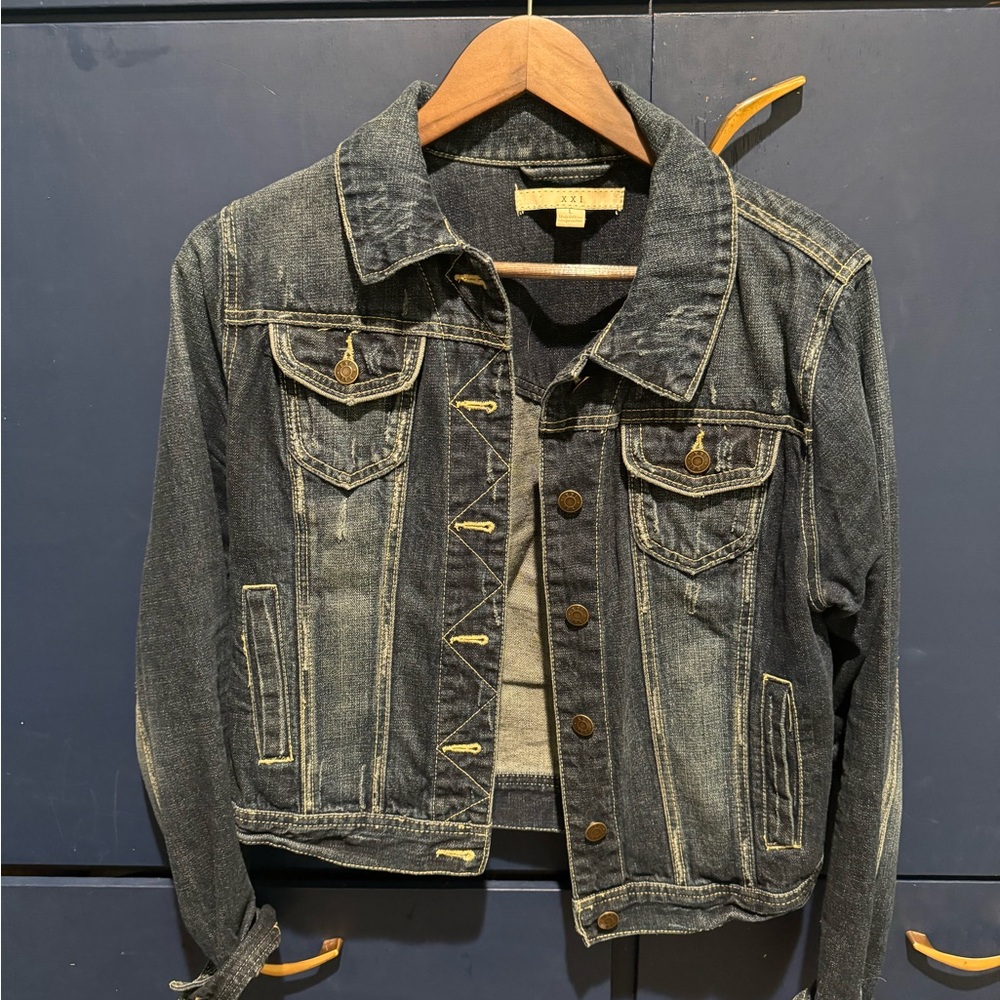 XXL brand Jean jacket - size large - like new